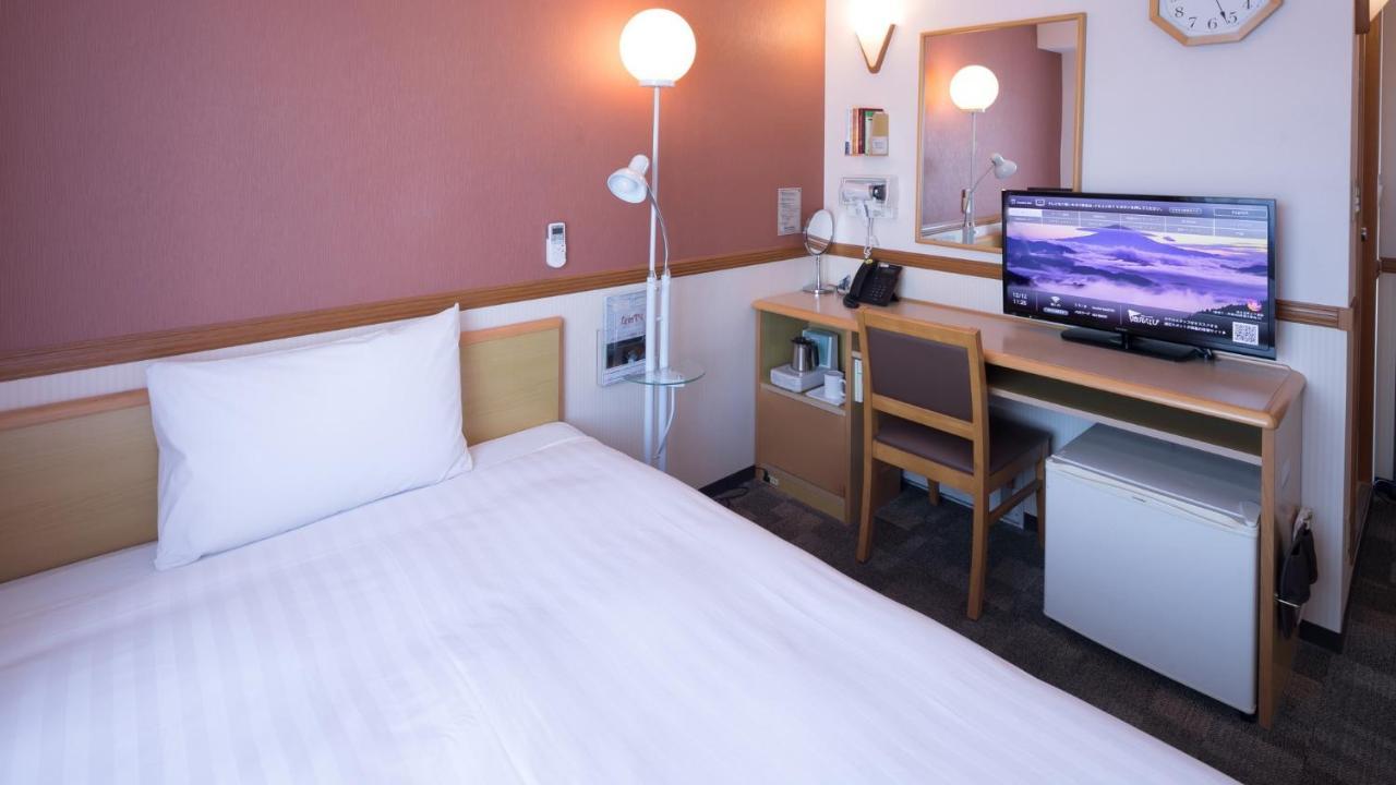 Toyoko Inn Sakudaira-eki Asama-guchi Bagian luar foto